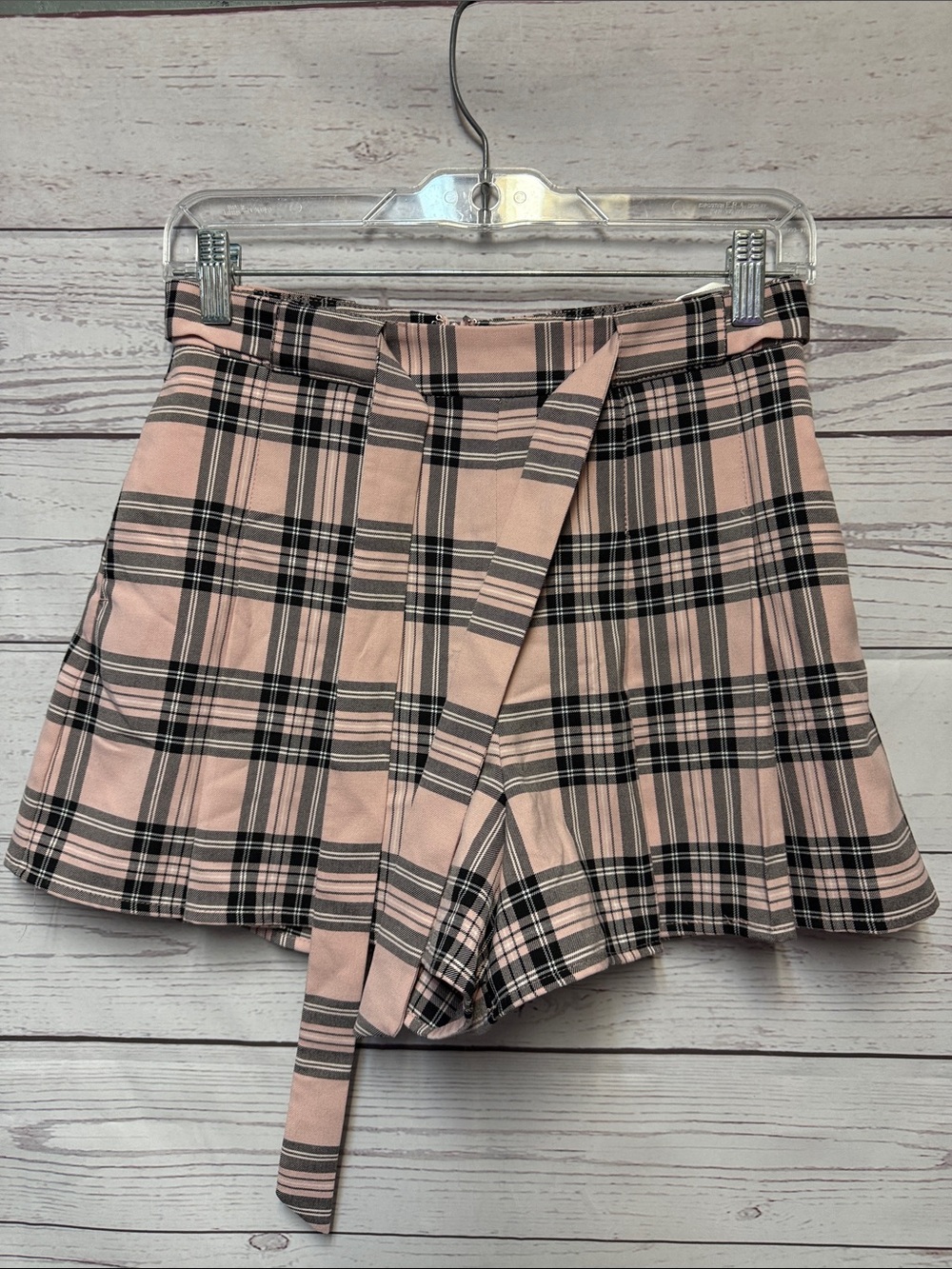 Aritzia Sunday Best skort